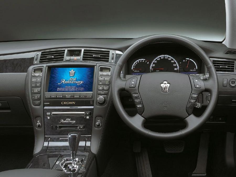  Toyota Crown Athlete S180 2003 года  (фото 5 из 9)